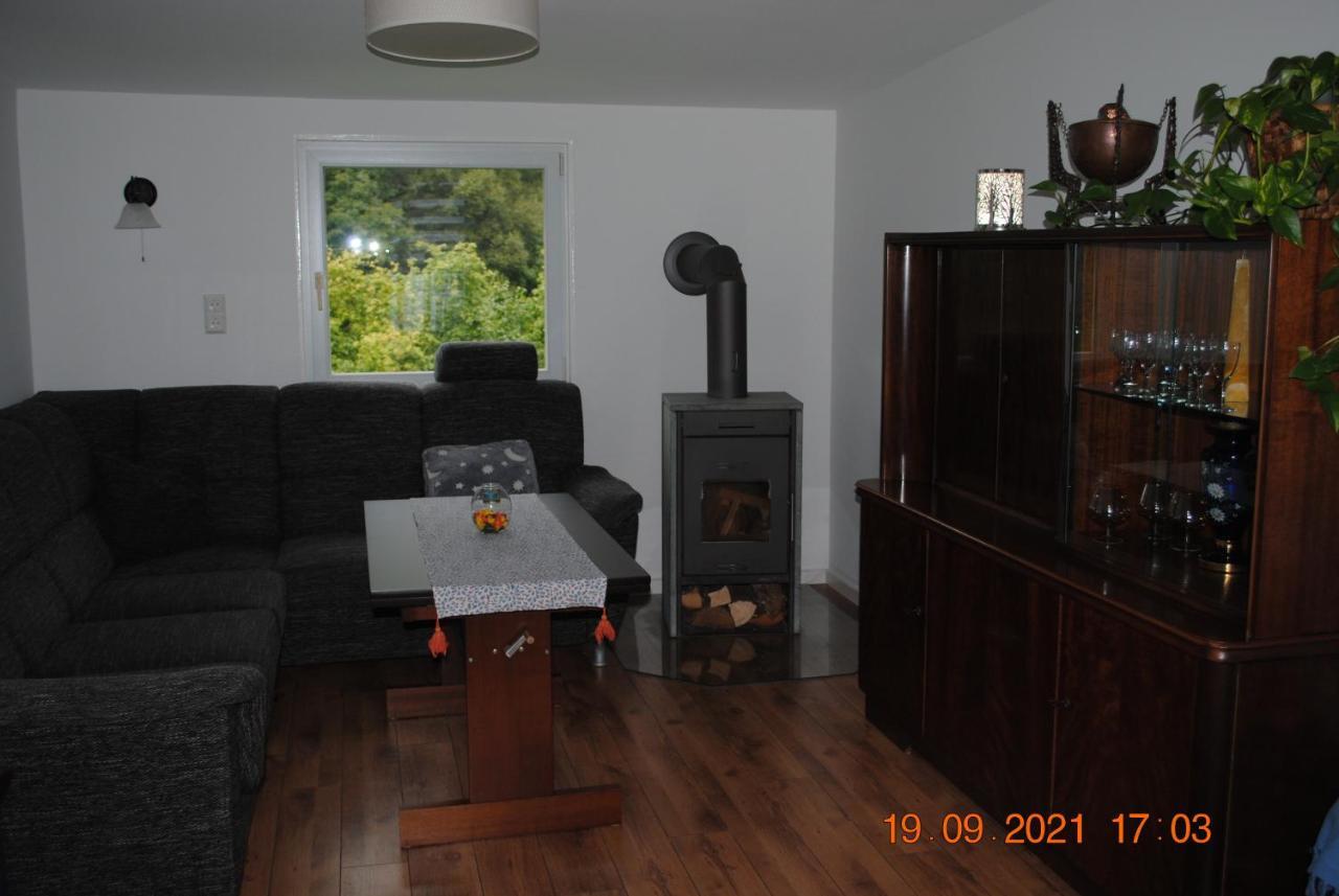 An Der Klosterruine Mit Kostenfreien Parkplatz Und Wlan Apartment Paulinzella